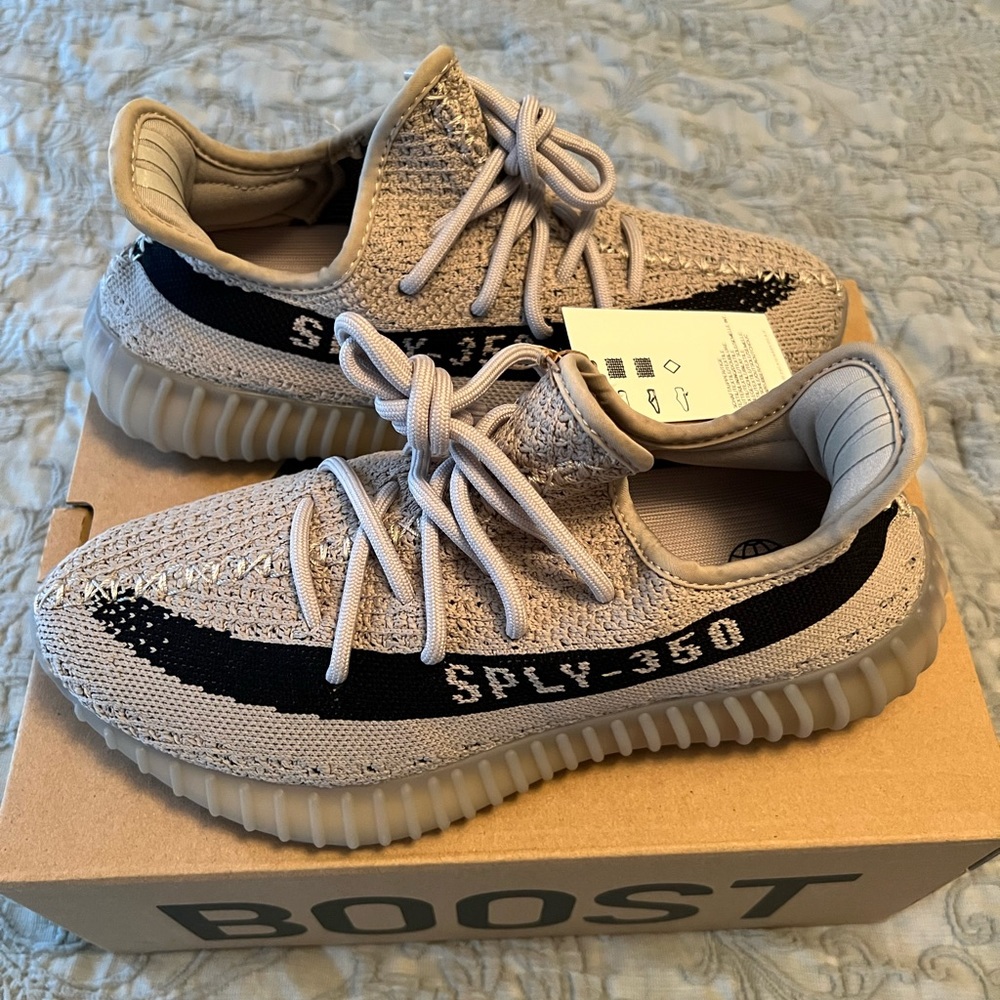 Yeezy 350 Slate Size 5.5 BRAND NEW